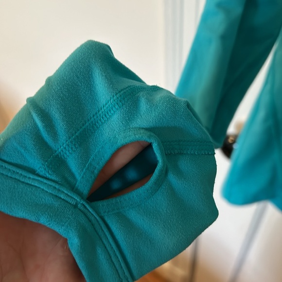 Nike Running teal quarter zip - Picture 4 of 8